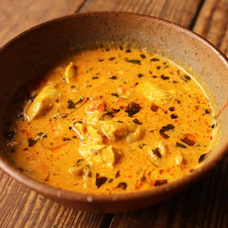 うま味バターチキンカレーのレシピ｜本格スパイスで作るインド