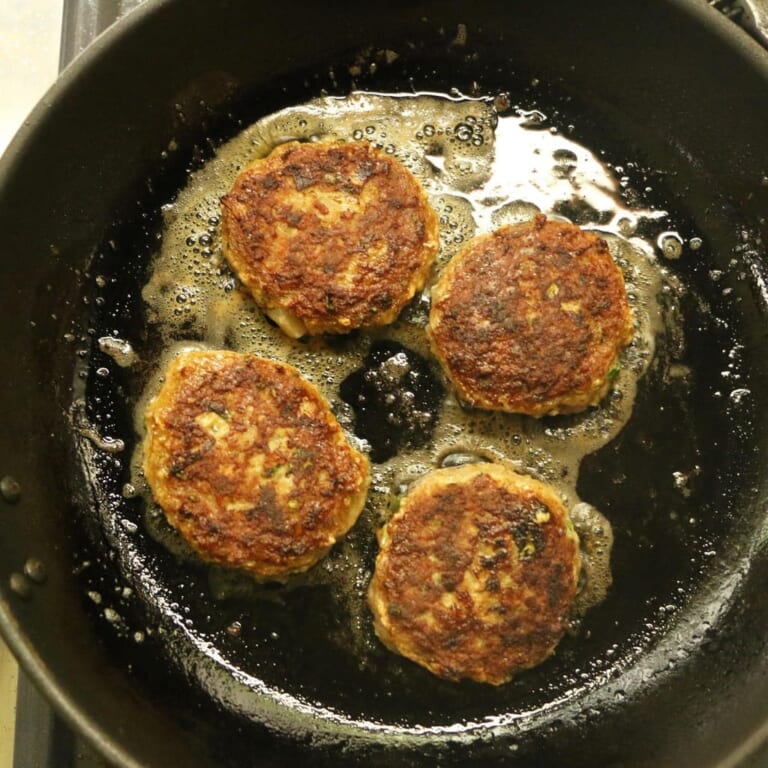 手順 5: 続いて裏面も3分焼きます。