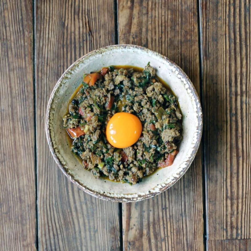 スタミナキーマカレーのレシピ|ほうれん草とニラの夏向けレシピ の完成写真