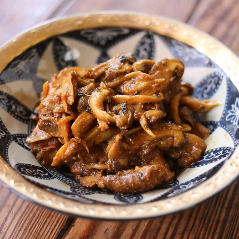 きのこのサブジのレシピ|きのこに合うスパイスの簡単炒め