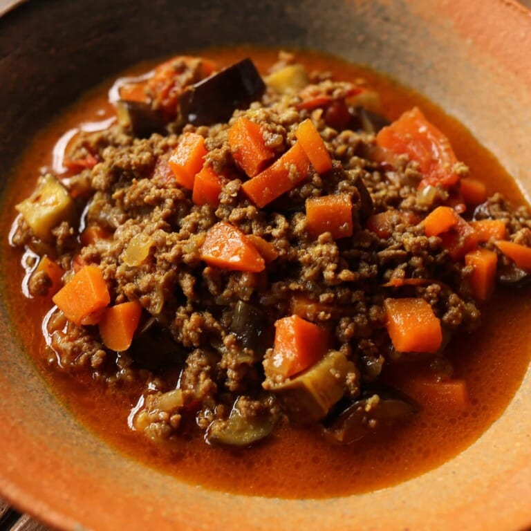 カレー粉で作るキーマカレーのレシピ|カレー粉で作る本格インド料理