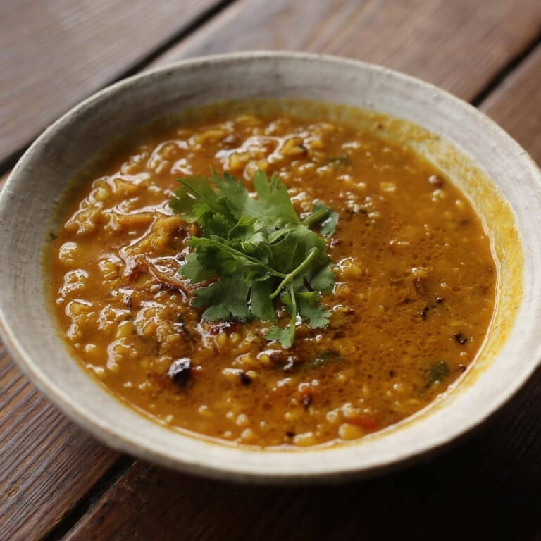 カレー粉で作る豆カレーのレシピ｜スパイスで作る本格インド料理