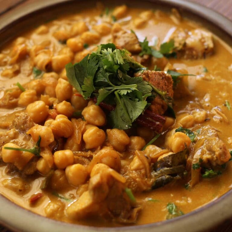 ポークチャナカレーのレシピ｜豚肉とひよこ豆の本格スパイス料理