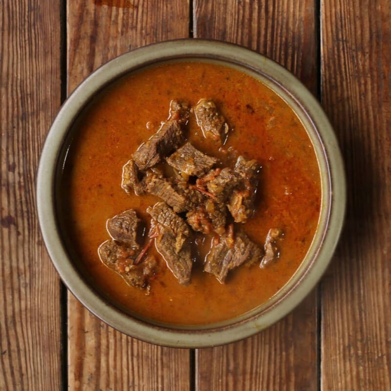 カレー粉で作るビーフカレーのレシピ|本格インドの牛肉カレー の完成写真