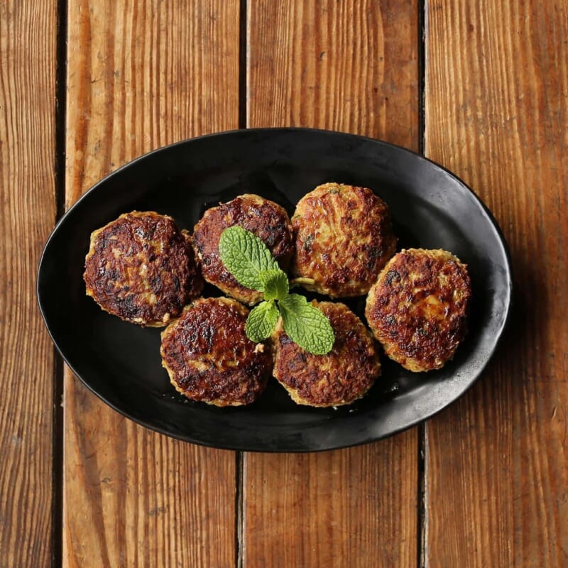 カレー粉で作るカバブのレシピ|本格インド料理の肉団子おつまみ の完成写真