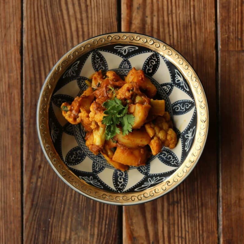 カレー粉で作るアルゴビのレシピ|カリフラワーの南インド料理 の完成写真