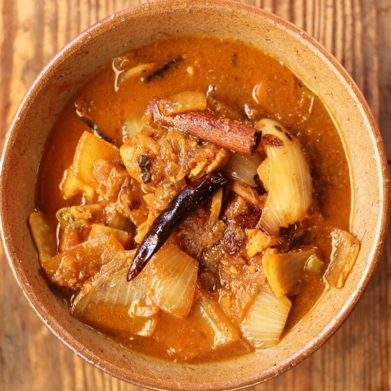 ダブルオニオンチキンカレーのレシピ｜本格ドピアザの玉ねぎカレー の完成写真